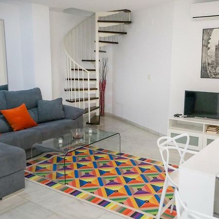Rentalsevilla Espacioso Duplex En La Puerta Real מראה חיצוני תמונה