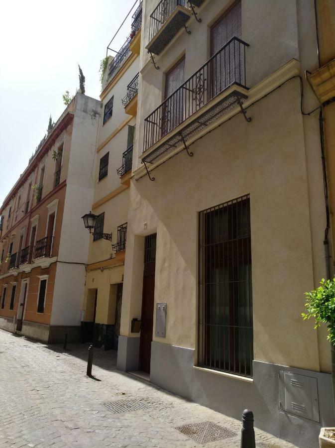 Rentalsevilla Espacioso Duplex En La Puerta Real מראה חיצוני תמונה