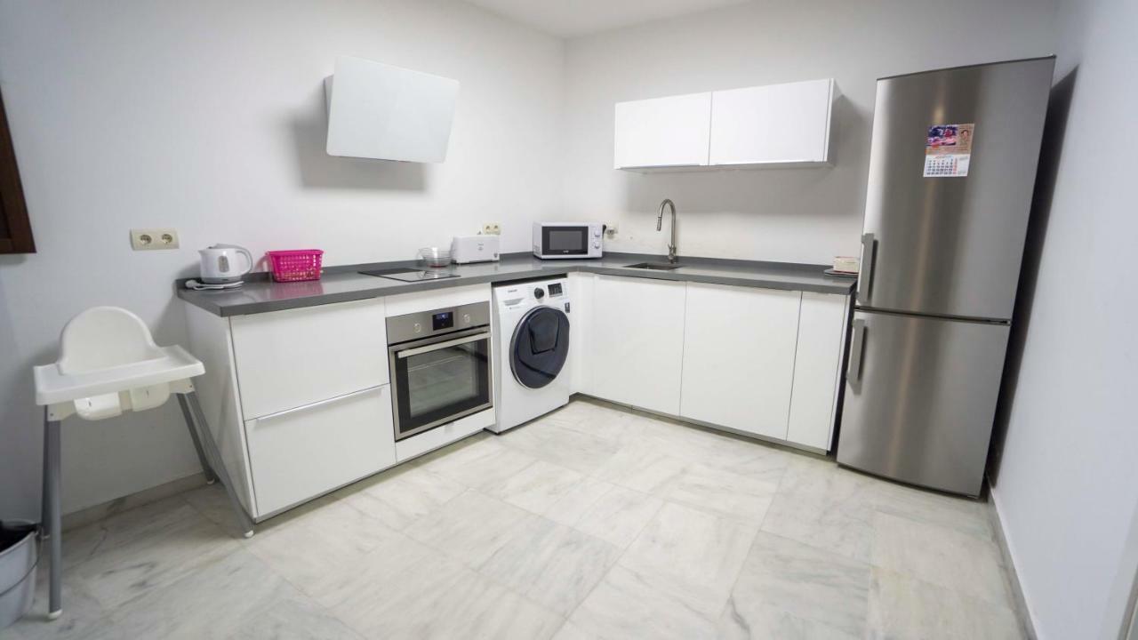 Rentalsevilla Espacioso Duplex En La Puerta Real מראה חיצוני תמונה