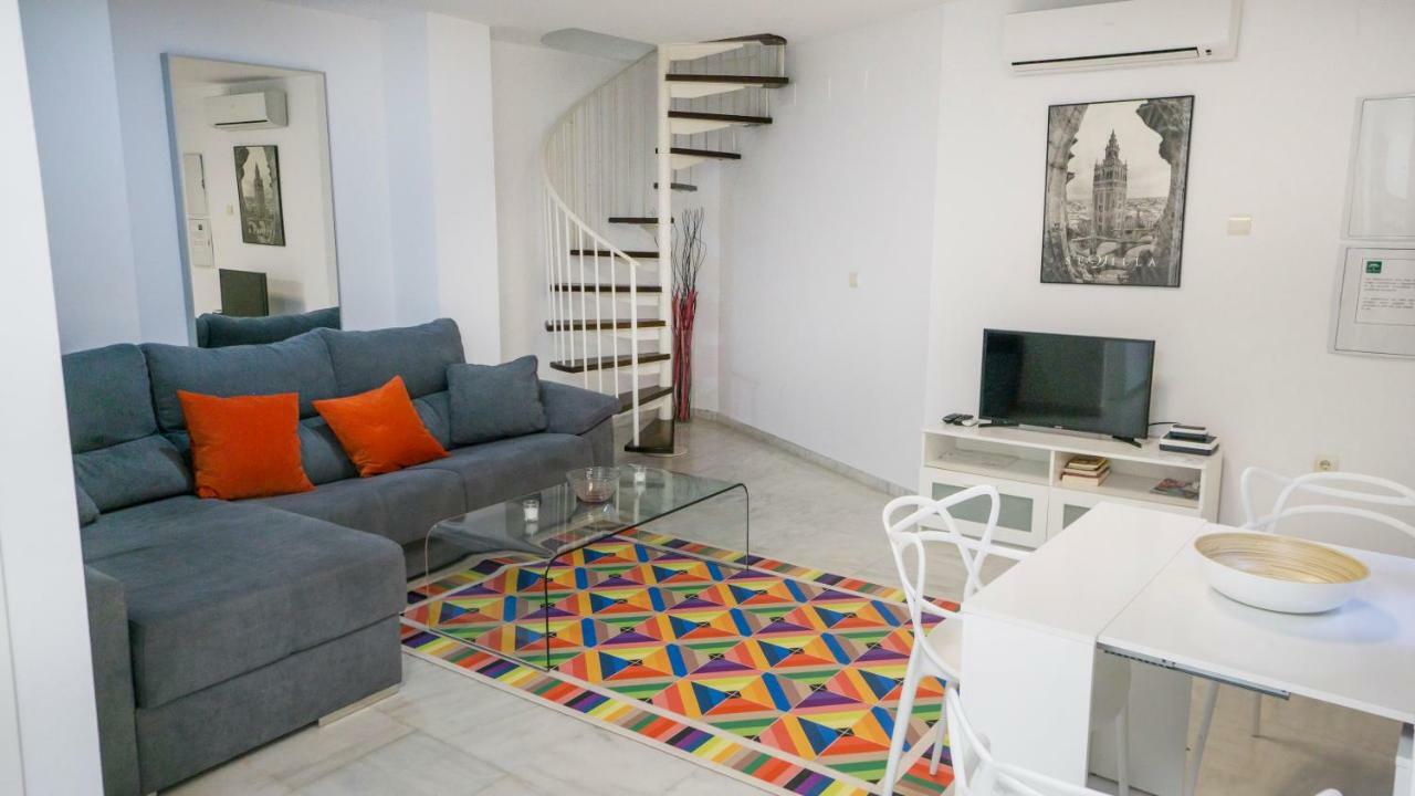 Rentalsevilla Espacioso Duplex En La Puerta Real מראה חיצוני תמונה