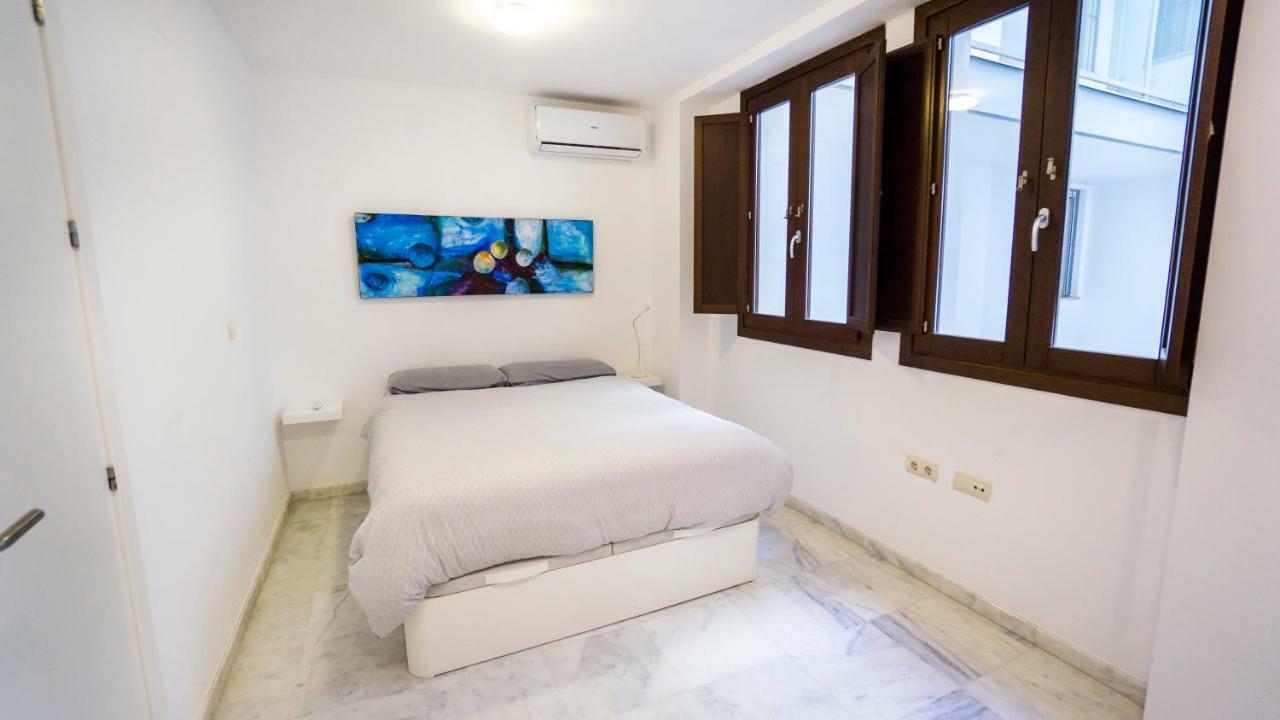 Rentalsevilla Espacioso Duplex En La Puerta Real מראה חיצוני תמונה