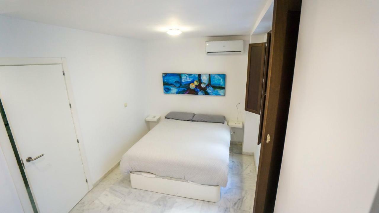 Rentalsevilla Espacioso Duplex En La Puerta Real מראה חיצוני תמונה