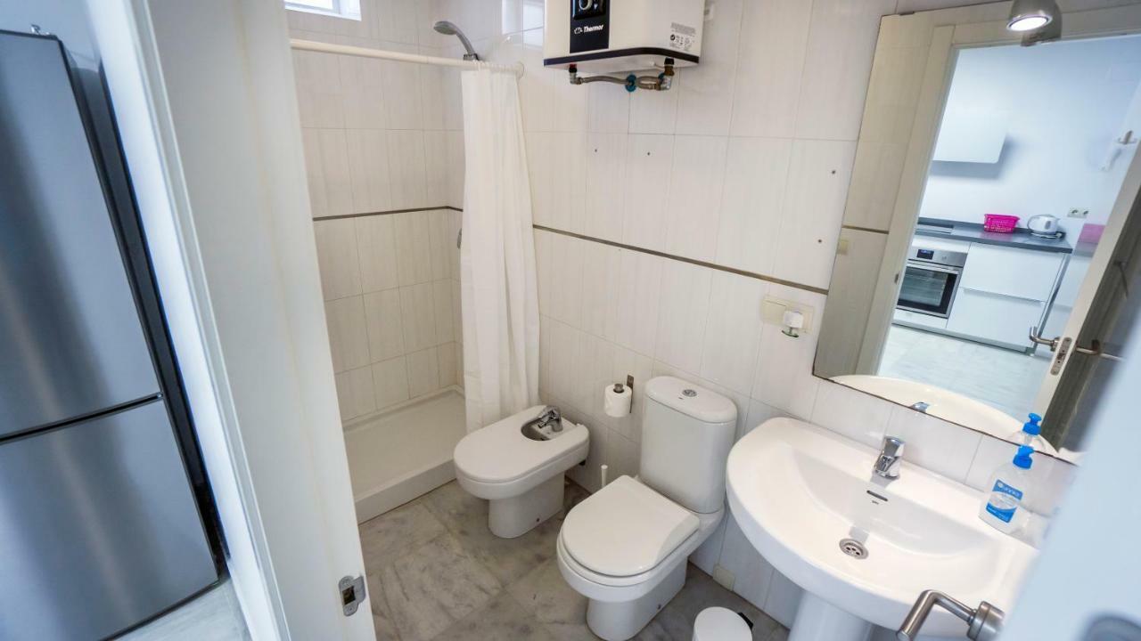Rentalsevilla Espacioso Duplex En La Puerta Real מראה חיצוני תמונה